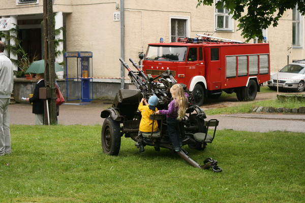 Jedenasta rocznica jedenastej bazy