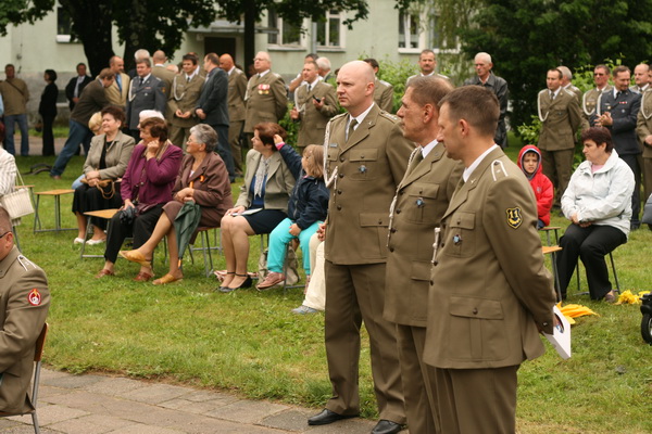 Jedenasta rocznica jedenastej bazy