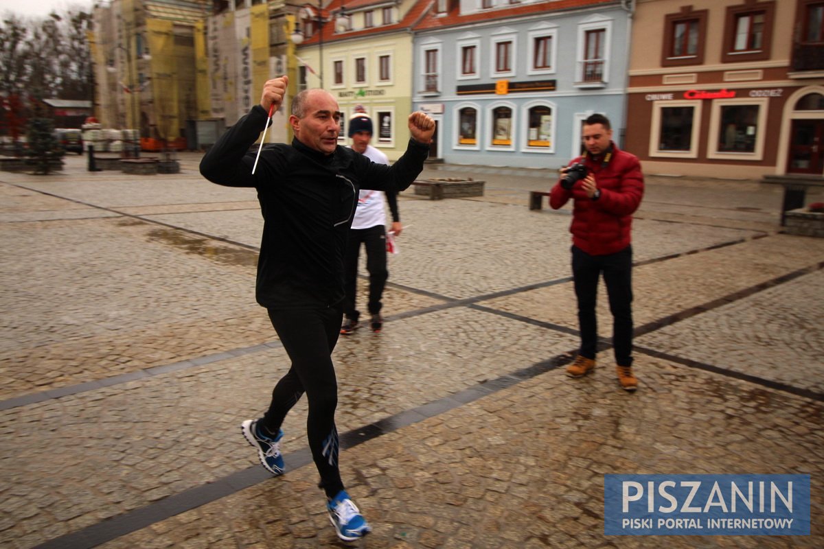 Deszczowy bieg w Święto Niepodległości