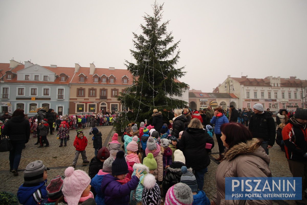 Wspólnie ubraliśmy choinkę na Placu Daszyńskiego