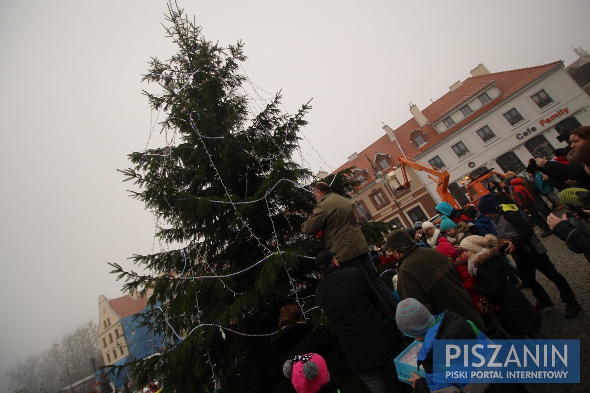 Wspólnie ubraliśmy choinkę na Placu Daszyńskiego