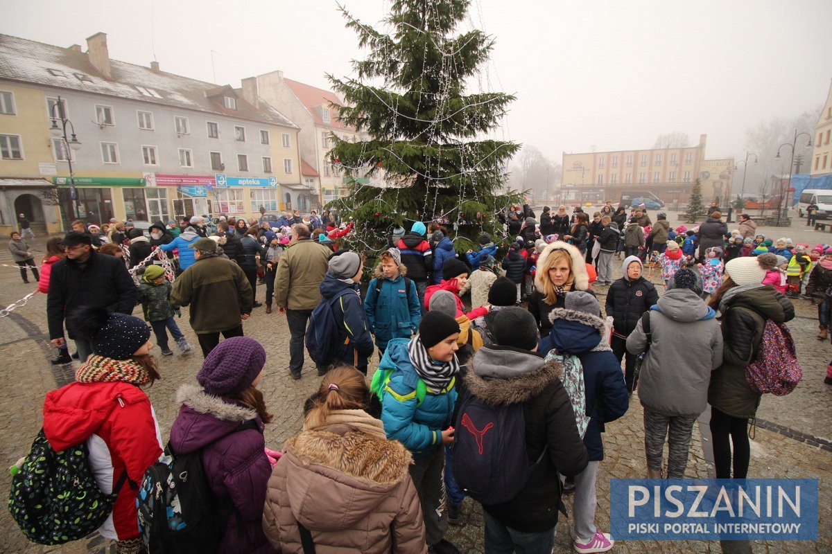 Wspólnie ubraliśmy choinkę na Placu Daszyńskiego