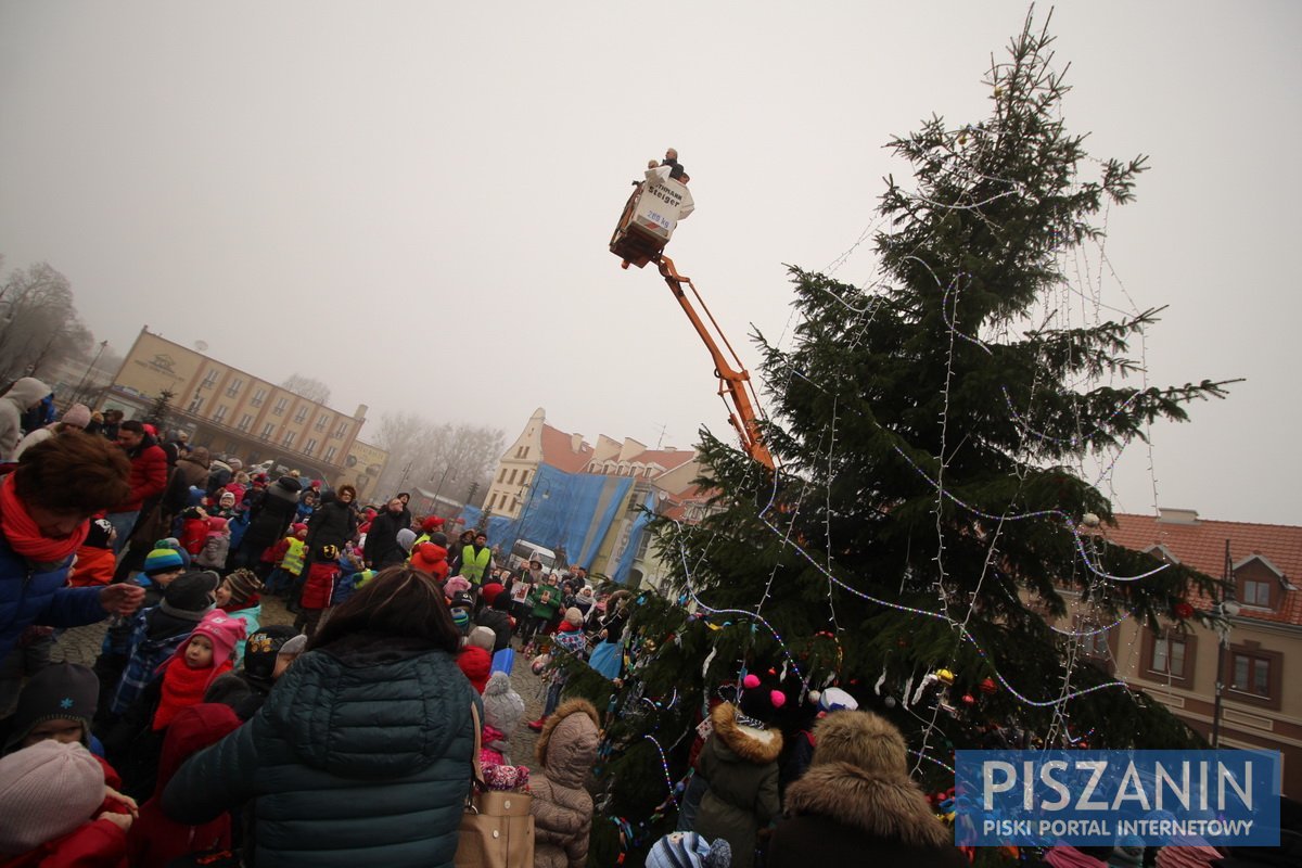 Wspólnie ubraliśmy choinkę na Placu Daszyńskiego