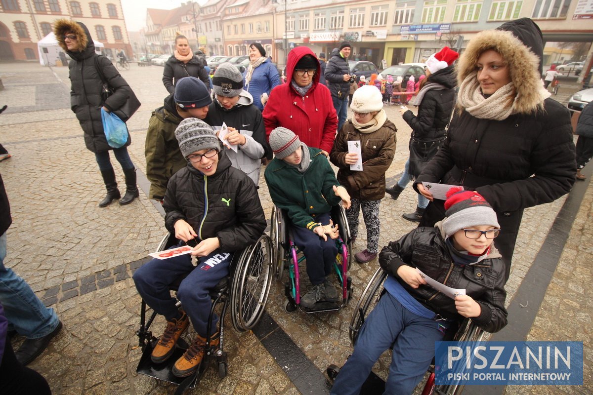 Wspólnie ubraliśmy choinkę na Placu Daszyńskiego