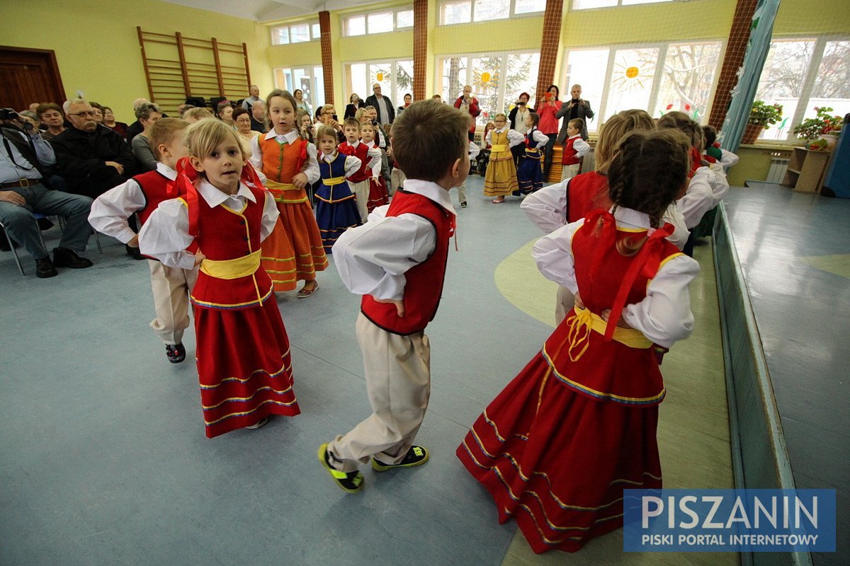 Promyczki wystąpiły dla babć i dziadków