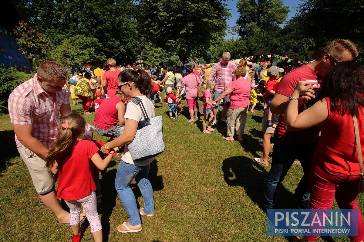 Przedszkolny piknik rodzinny - galeria zdjęć