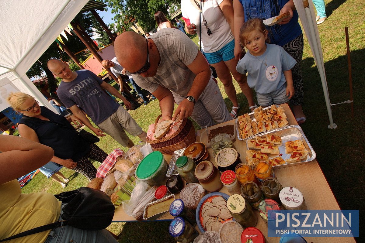 Przedszkolny piknik rodzinny - galeria zdjęć