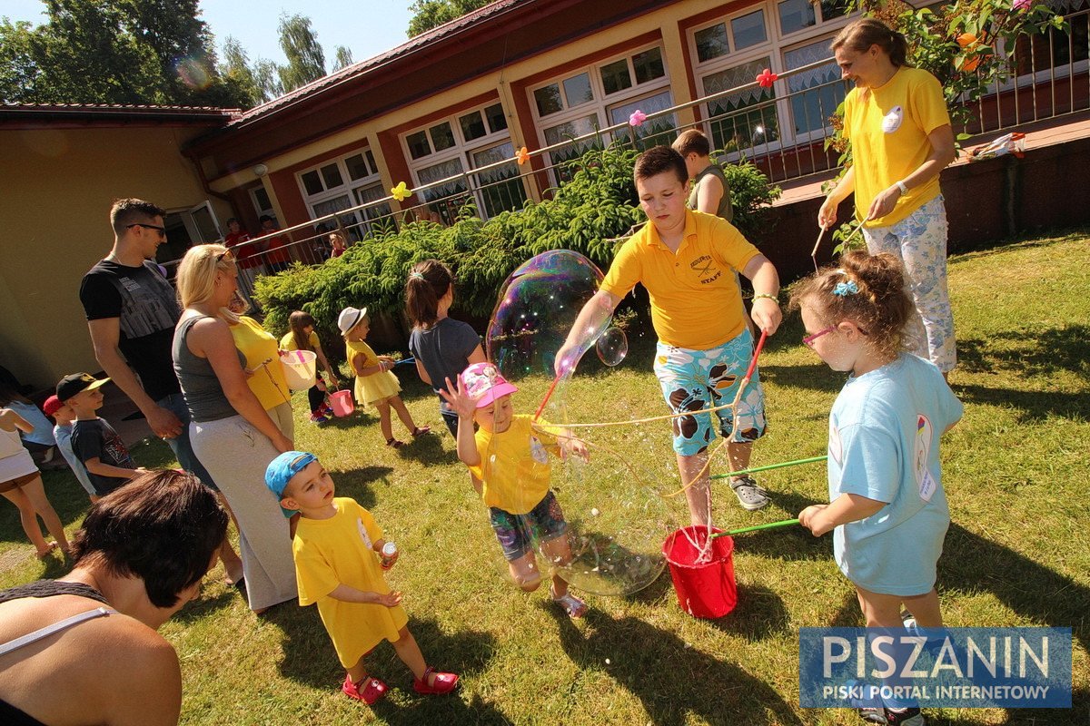 Przedszkolny piknik rodzinny - galeria zdjęć