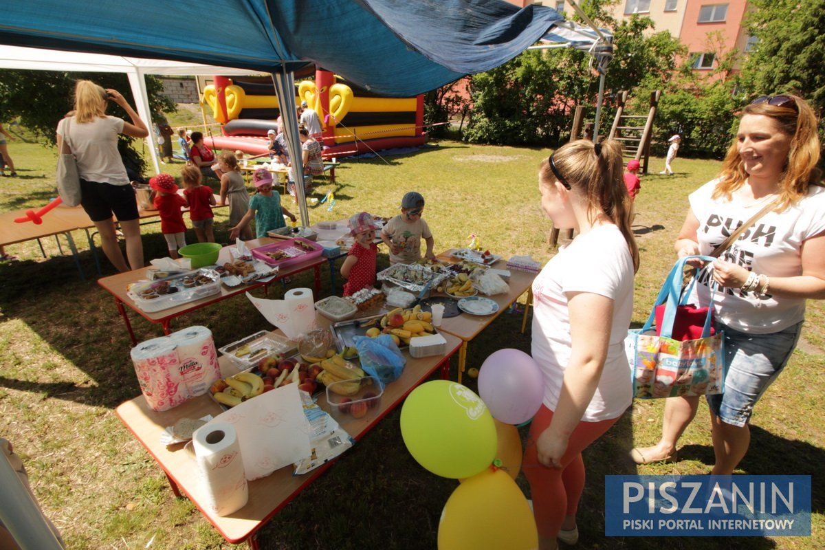 Przedszkolny piknik rodzinny - galeria zdjęć