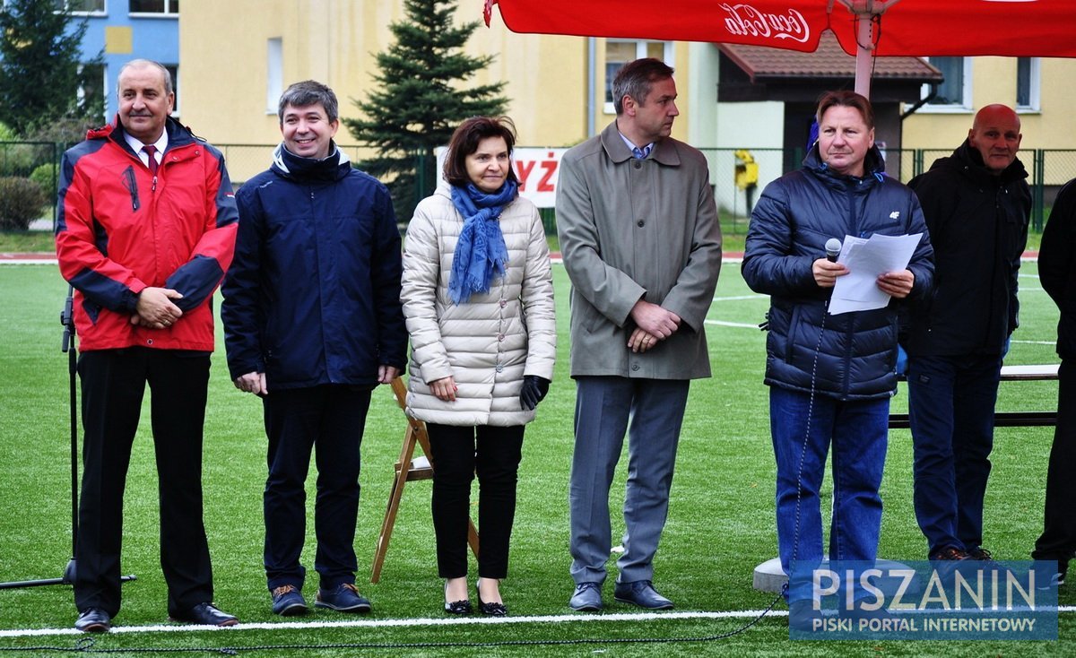 101 uczniów z powiatu piskiego rywalizowało w lekkiej atletyce