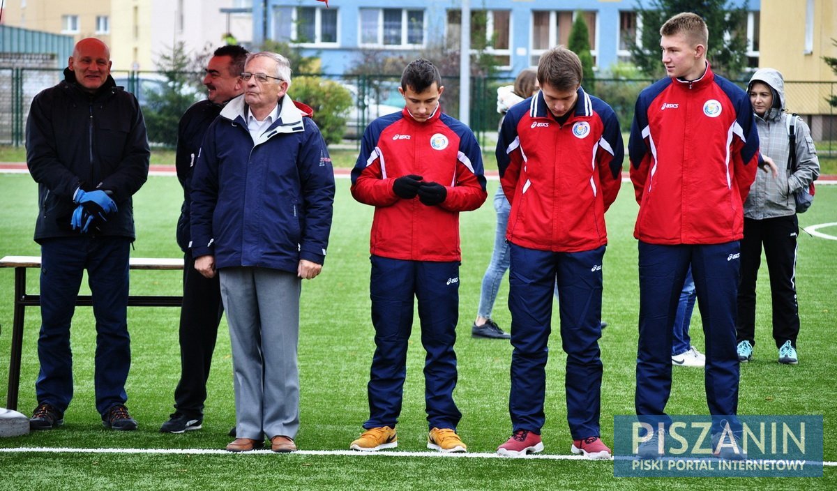 101 uczniów z powiatu piskiego rywalizowało w lekkiej atletyce