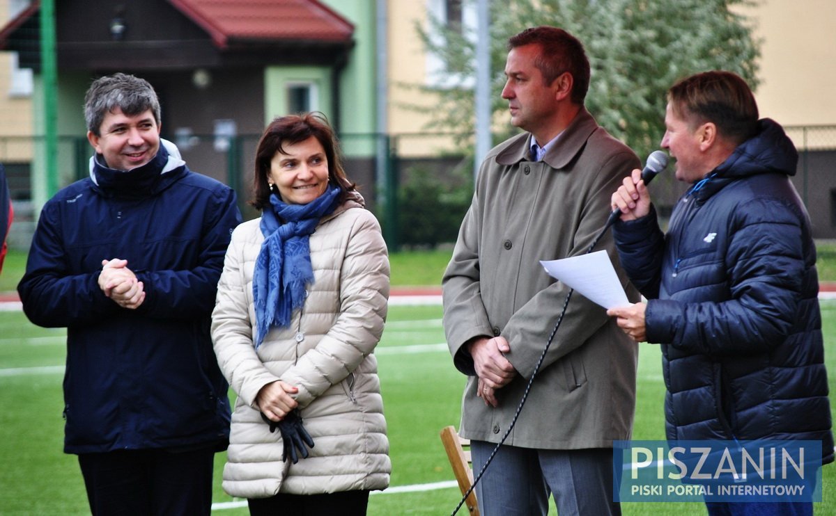 101 uczniów z powiatu piskiego rywalizowało w lekkiej atletyce