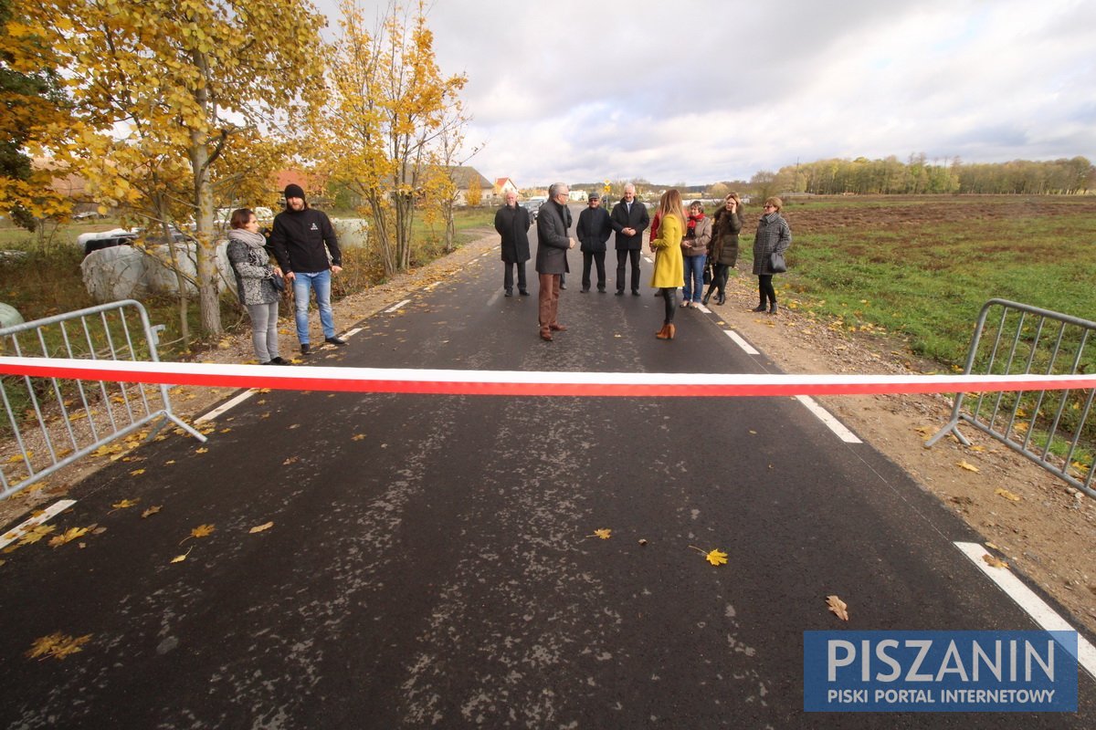 Mieszkańcy Łupek i okolicznych posesji mają nową drogę