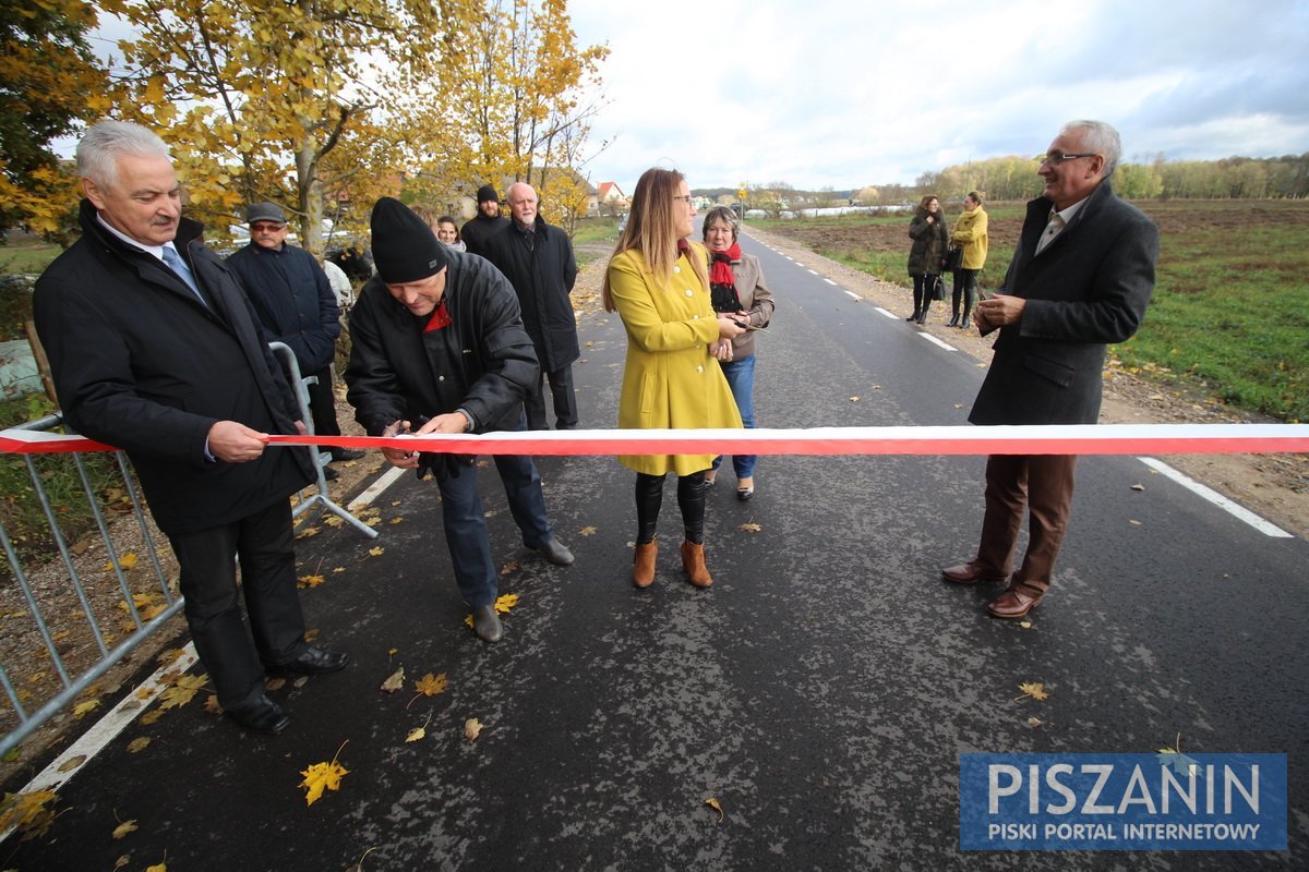 Mieszkańcy Łupek i okolicznych posesji mają nową drogę