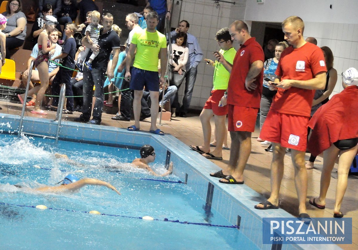 Zawody pływackie Family Cup - galeria zdjęć