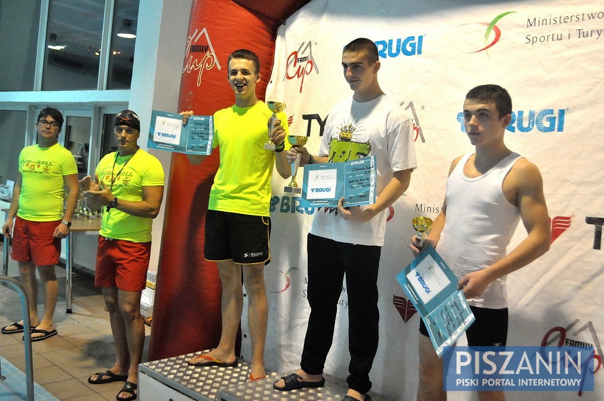 Zawody pływackie Family Cup - galeria zdjęć