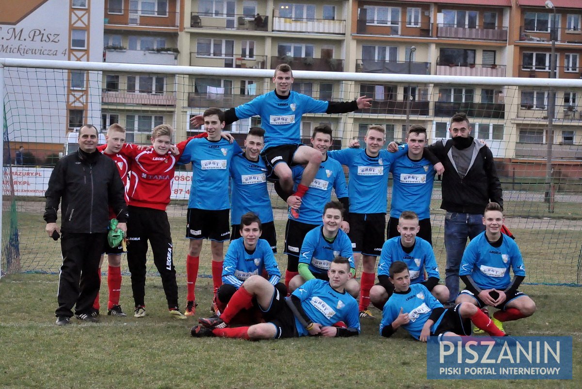 Młodzież Mazura fenomenalna, ale klub za biedny na marzenia!