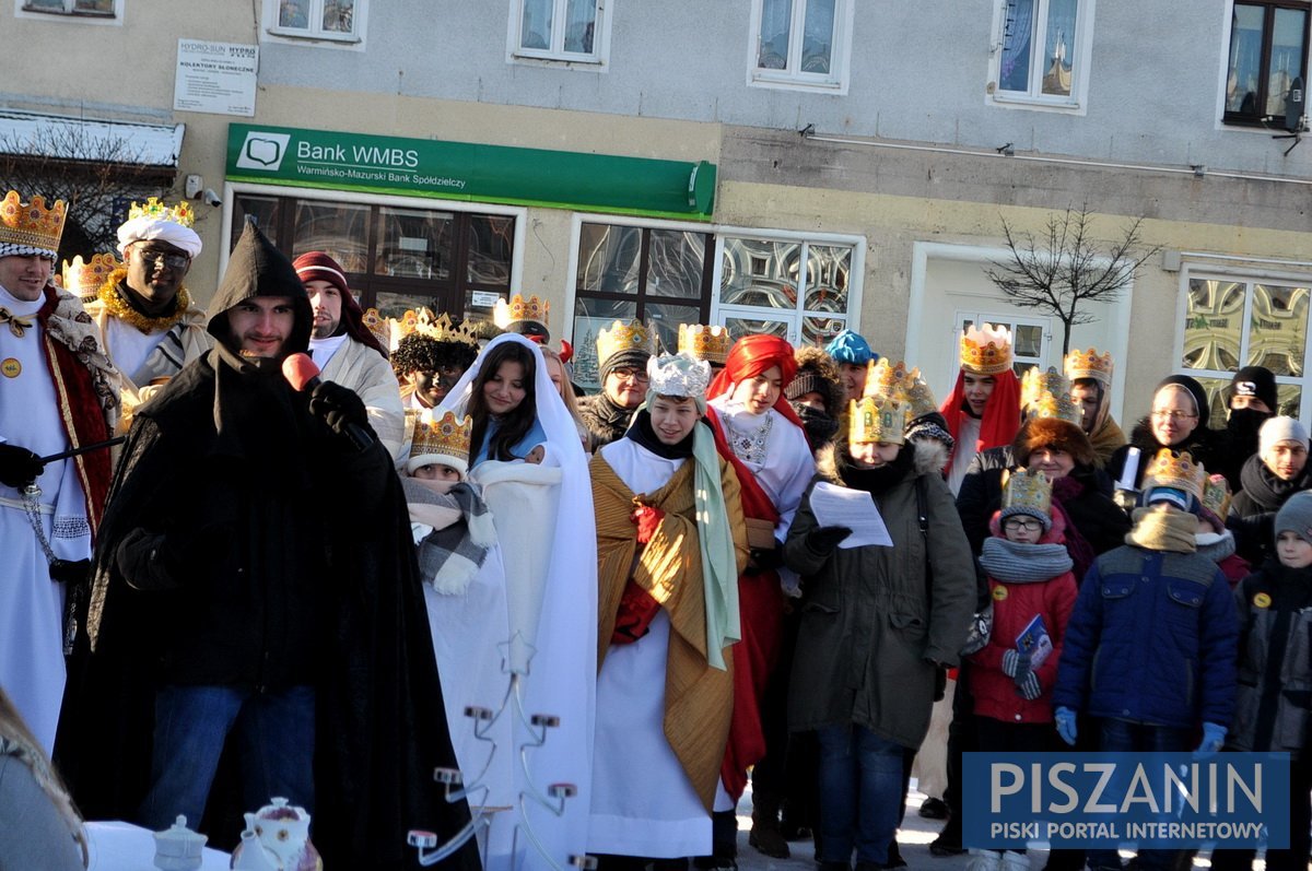 Świąteczny orszak z Maryją, Józefem i mnóstwem króli