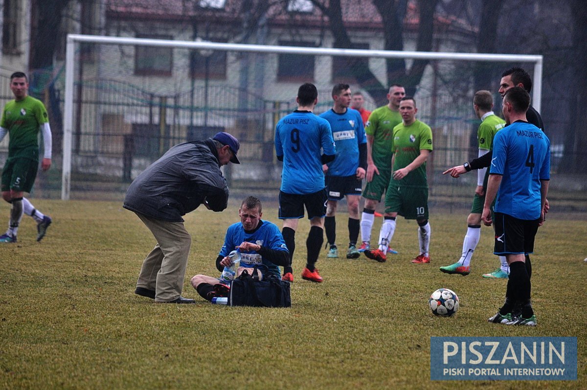 Piszanie zdeklasowani przez Śniardwy