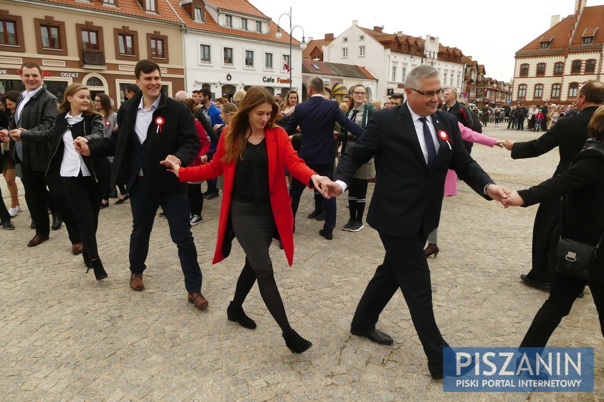 Po raz czwarty Piszanie zatańczyli Poloneza