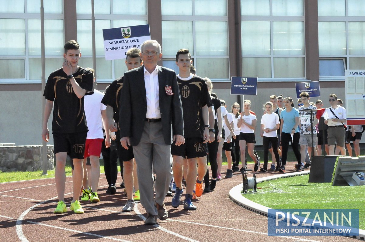 Zawody lekkoatletyczne gimnazjalistów - galeria zdjęć