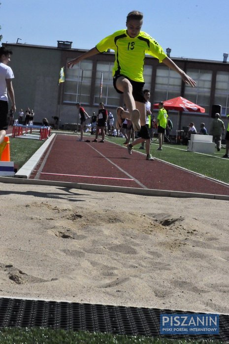 Zawody lekkoatletyczne gimnazjalistów - galeria zdjęć