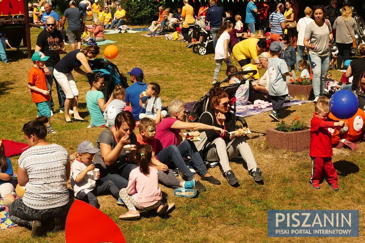 Ponad tysiąc osób bawiło się na przedszkolnym pikniku