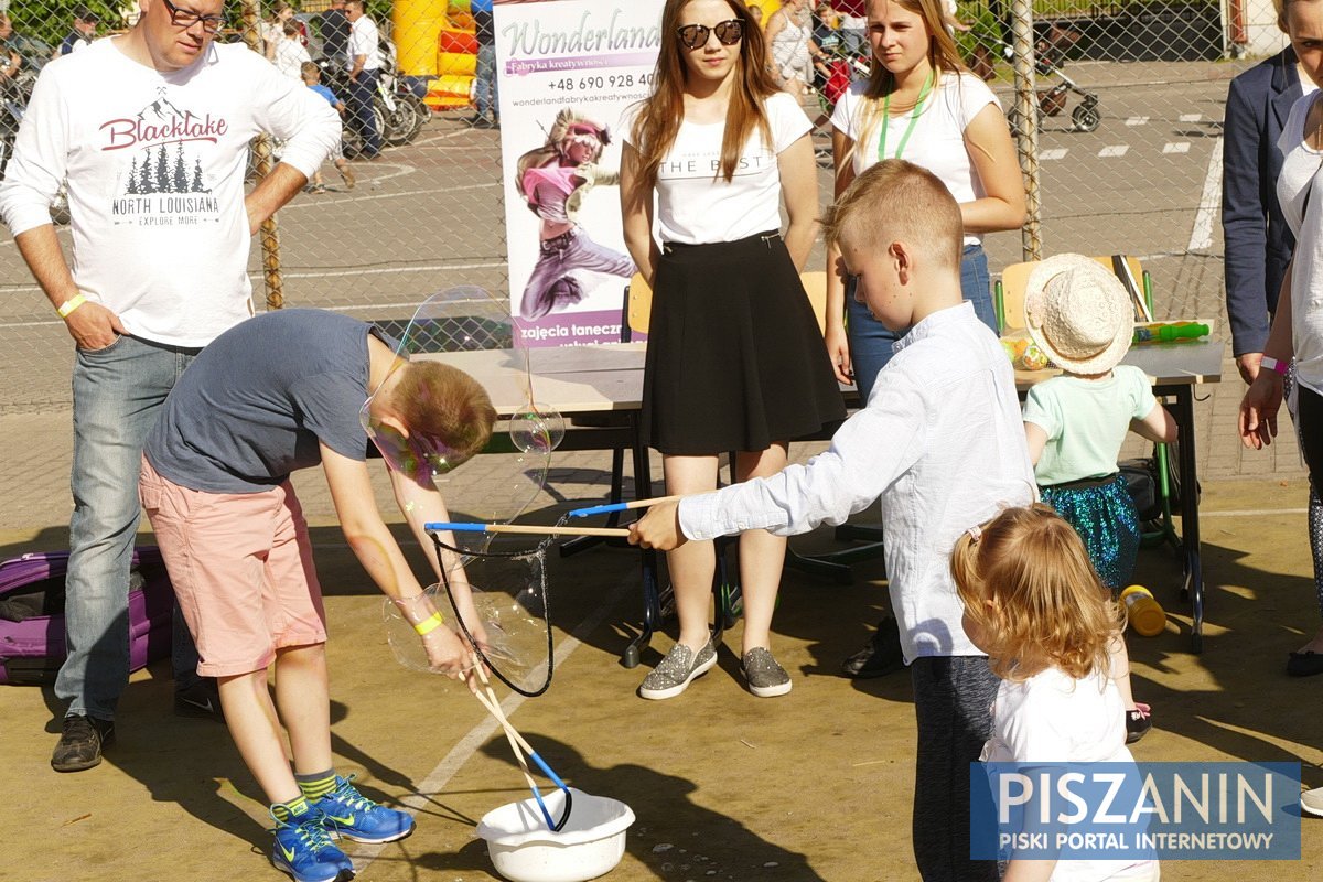 Przybyło 667 osób, zebrano ponad 18 tysięcy złotych - galeria zdjęć z pikniku