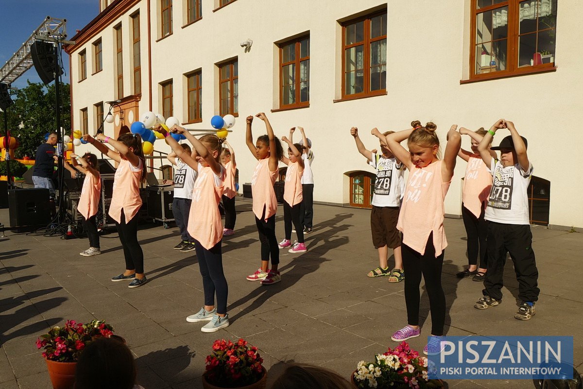 Przybyło 667 osób, zebrano ponad 18 tysięcy złotych - galeria zdjęć z pikniku