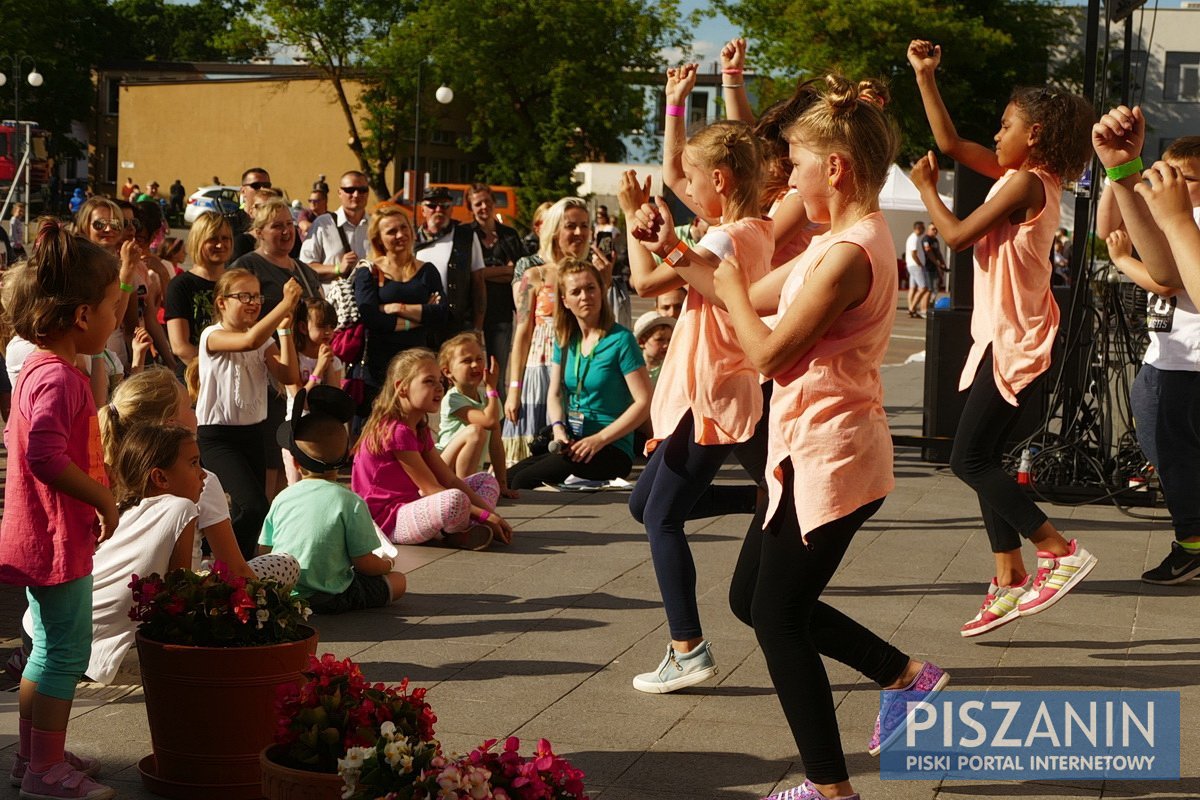 Przybyło 667 osób, zebrano ponad 18 tysięcy złotych - galeria zdjęć z pikniku