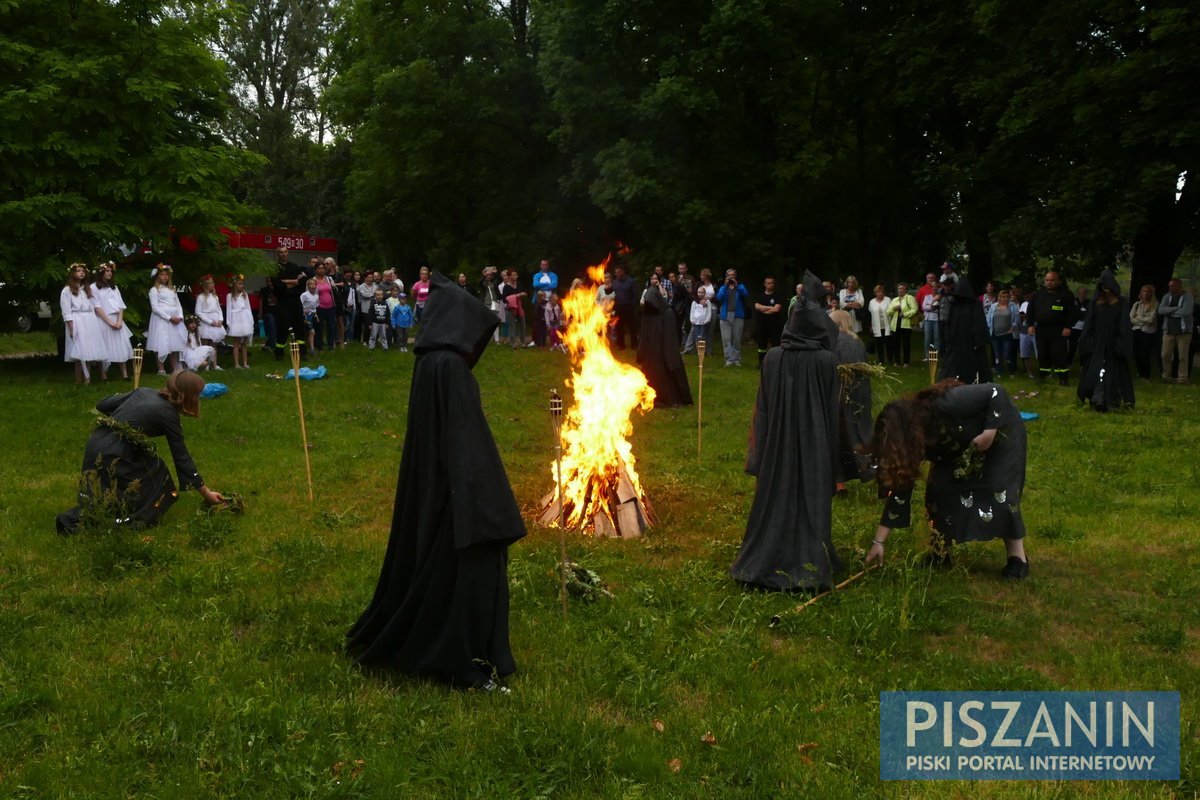 Fantastyczne widowisko w Noc Świętojańską