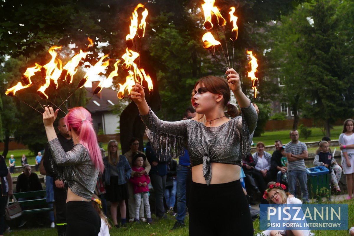 Fantastyczne widowisko w Noc Świętojańską