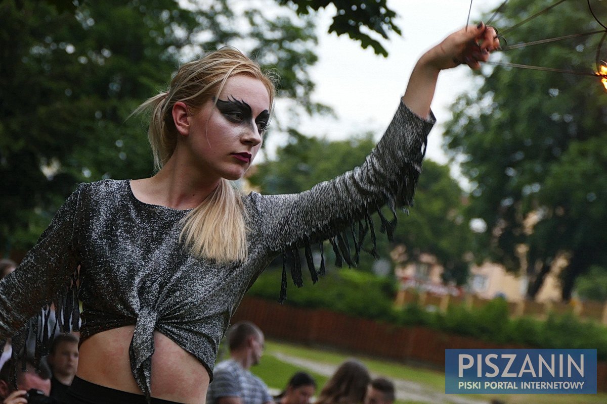 Fantastyczne widowisko w Noc Świętojańską