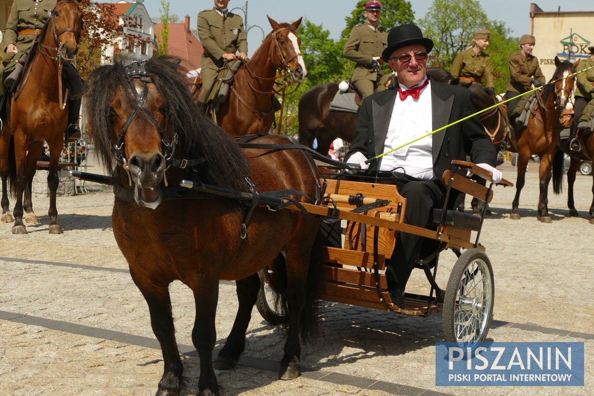 Słoneczny Polonez na Placu Daszyńskiego