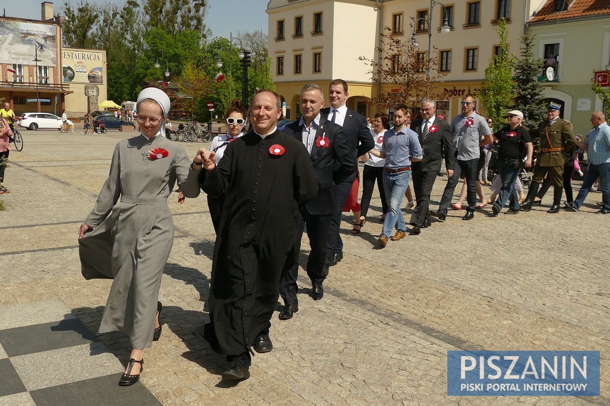 Słoneczny Polonez na Placu Daszyńskiego