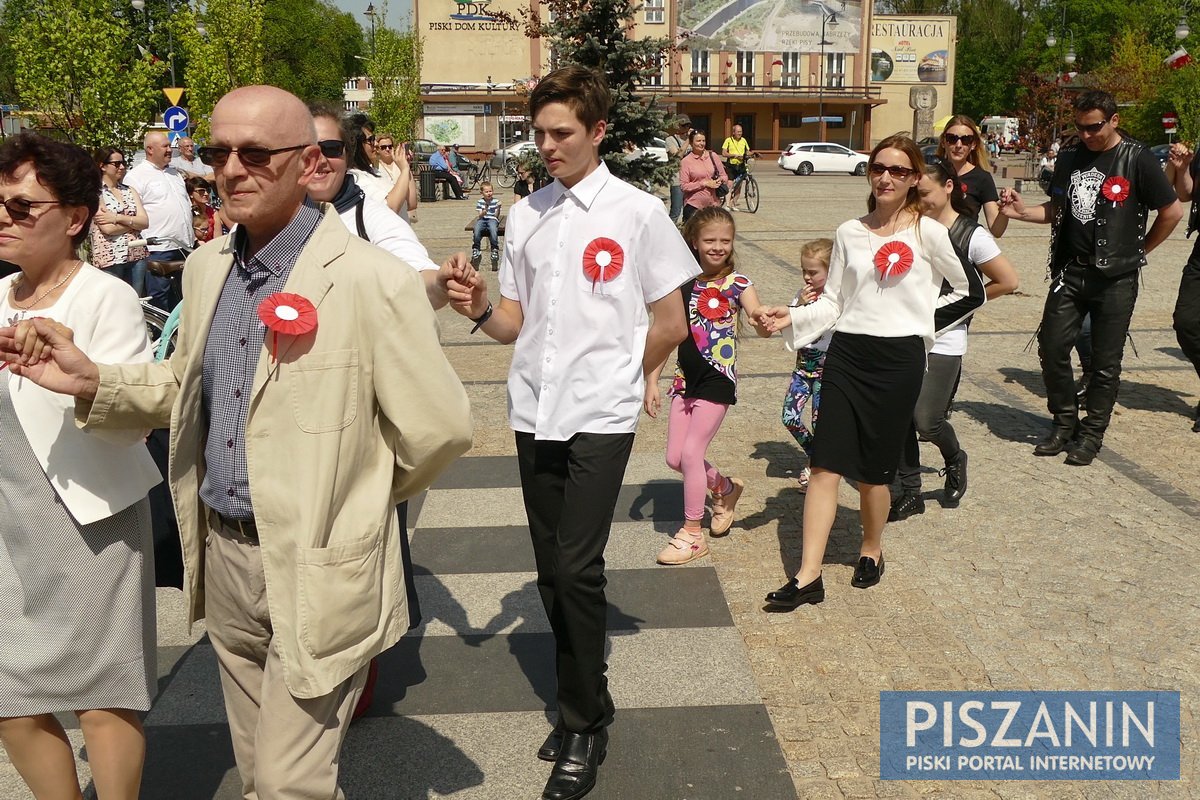 Słoneczny Polonez na Placu Daszyńskiego