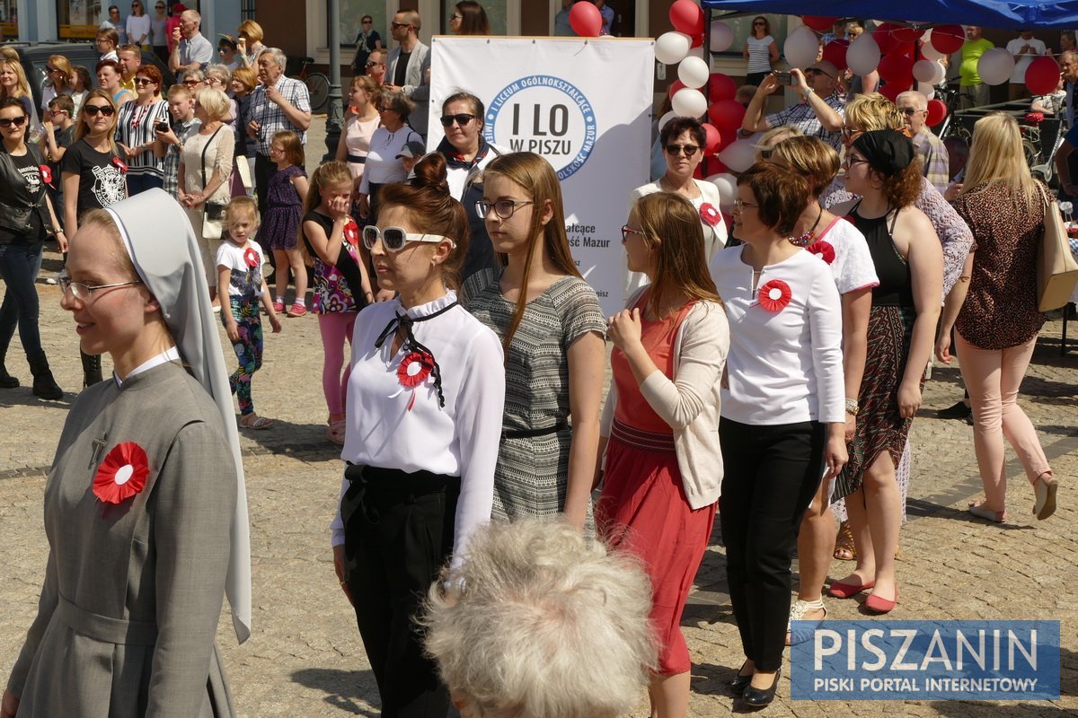 Słoneczny Polonez na Placu Daszyńskiego