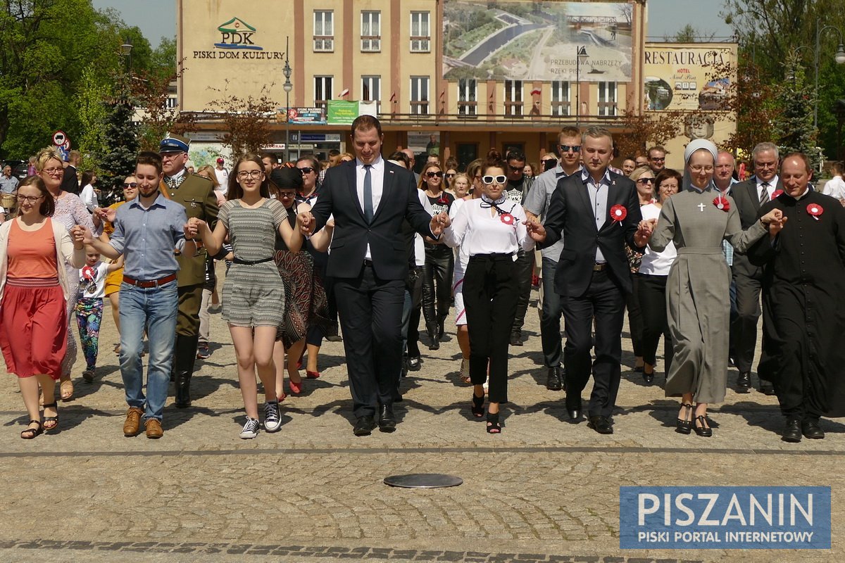 Słoneczny Polonez na Placu Daszyńskiego
