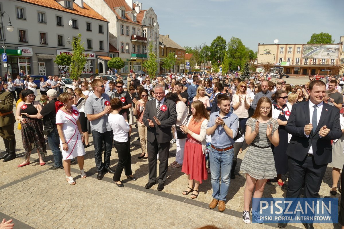 Słoneczny Polonez na Placu Daszyńskiego