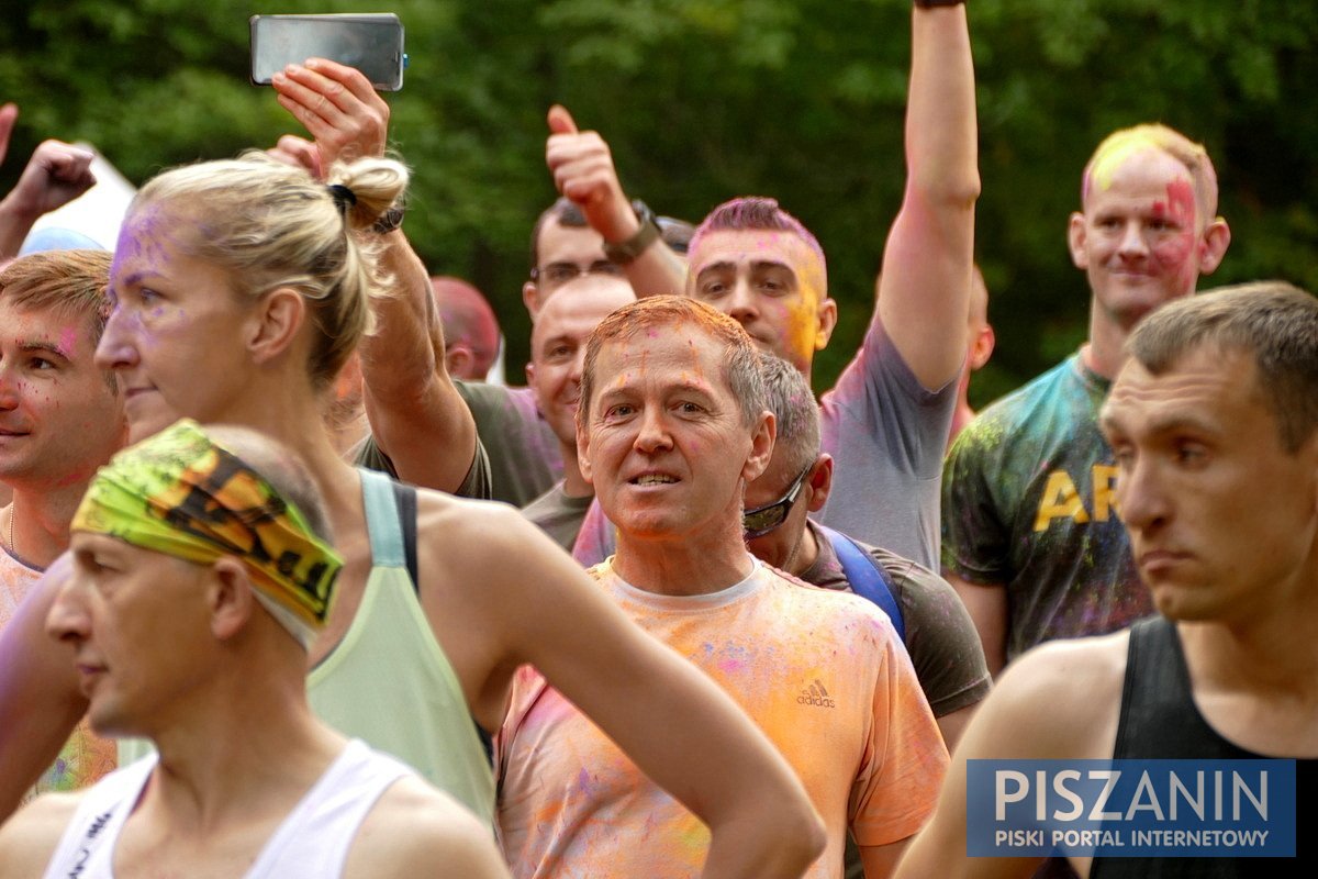 VI Kolorowy Piski Bieg Charytatywny za nami. Było słonecznie, kolorowo, radośnie