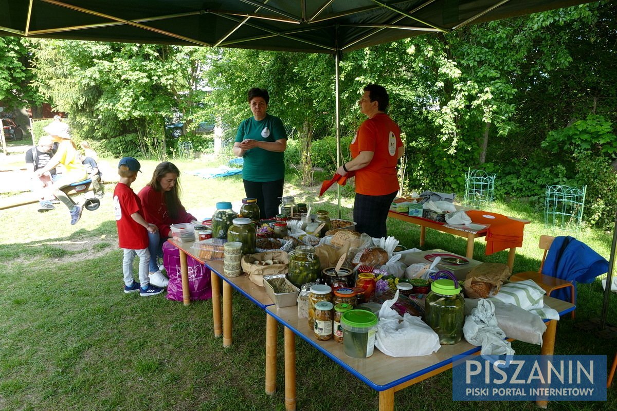 Przedszkolny piknik rodzinny. Było słonecznie, kolorowo i radośnie