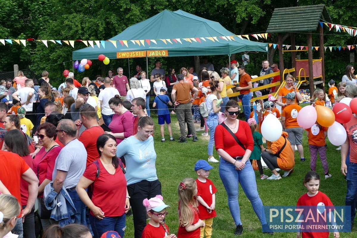 Przedszkolny piknik rodzinny. Było słonecznie, kolorowo i radośnie