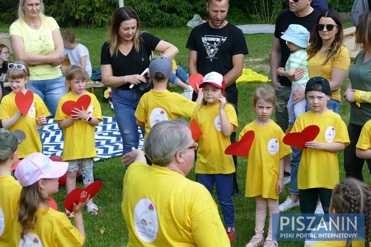 Przedszkolny piknik rodzinny. Było słonecznie, kolorowo i radośnie