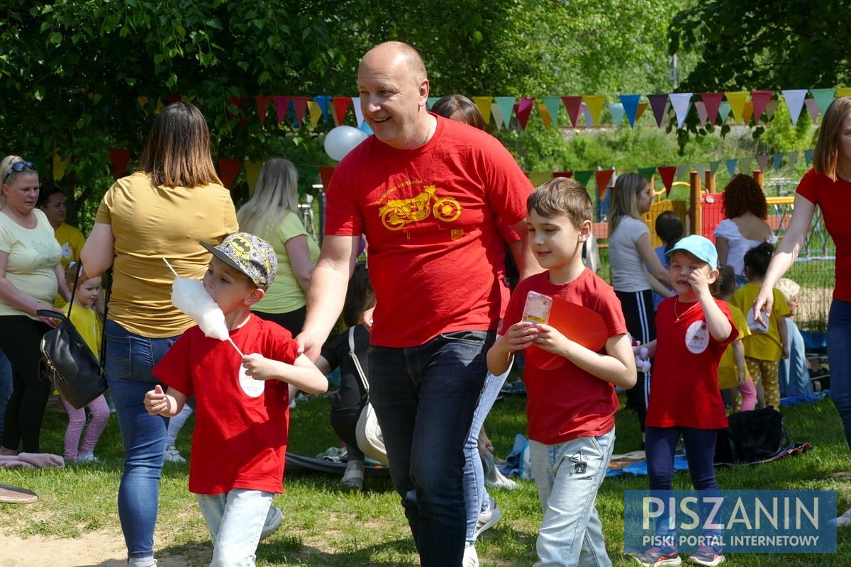 Przedszkolny piknik rodzinny. Było słonecznie, kolorowo i radośnie