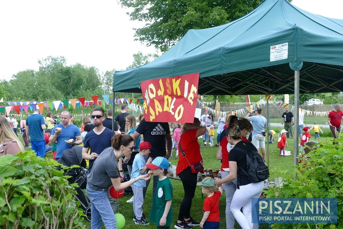 Przedszkolny piknik rodzinny. Było słonecznie, kolorowo i radośnie