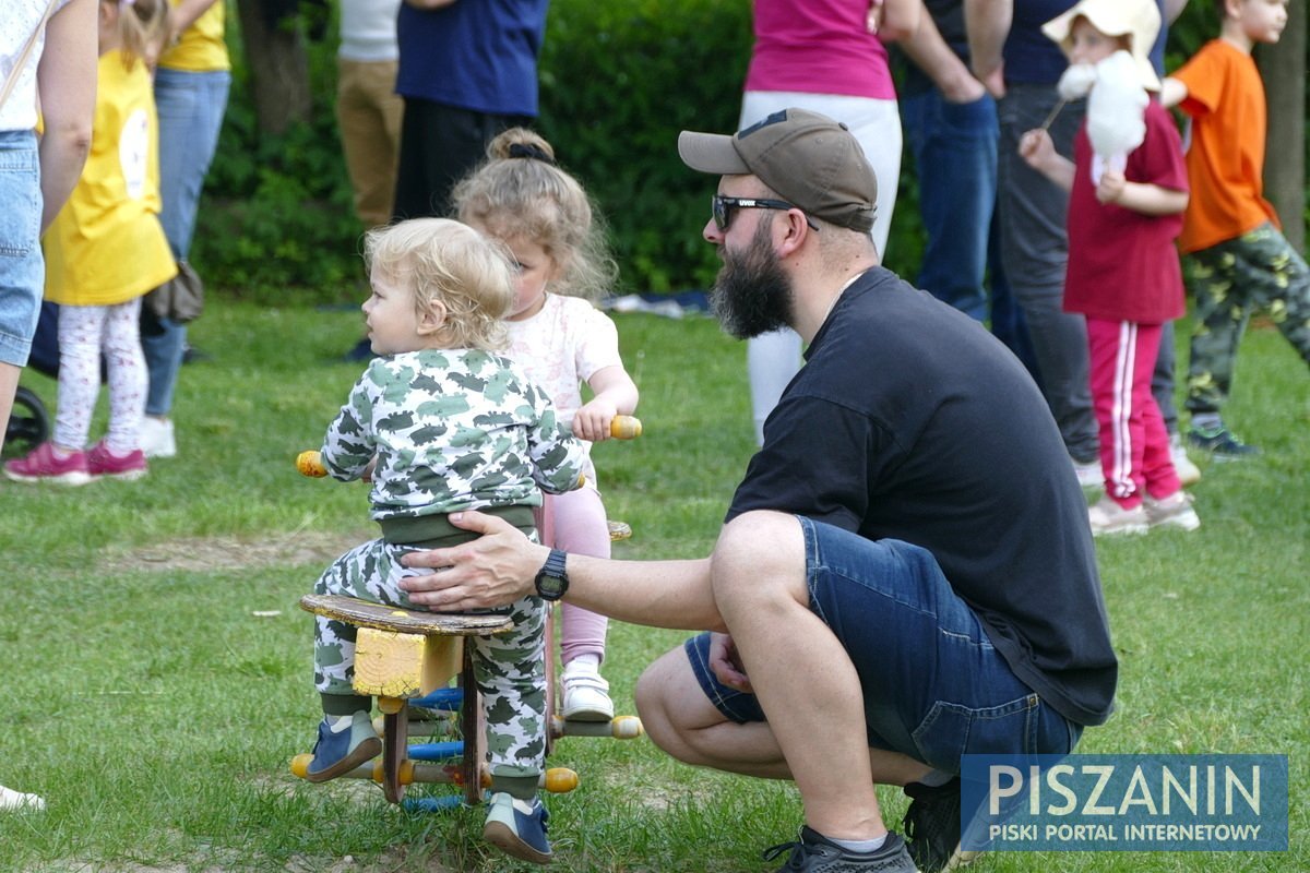 Przedszkolny piknik rodzinny. Było słonecznie, kolorowo i radośnie