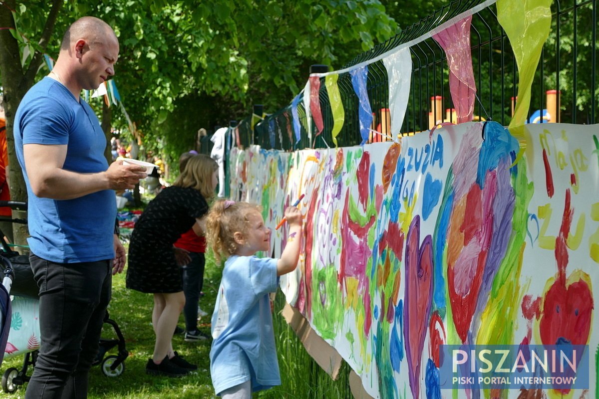 Przedszkolny piknik rodzinny. Było słonecznie, kolorowo i radośnie