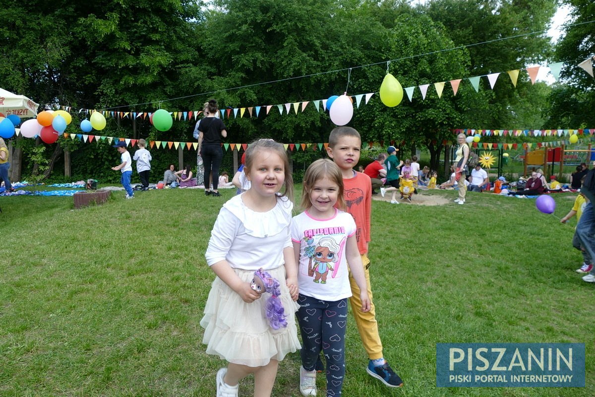 Przedszkolny piknik rodzinny. Było słonecznie, kolorowo i radośnie