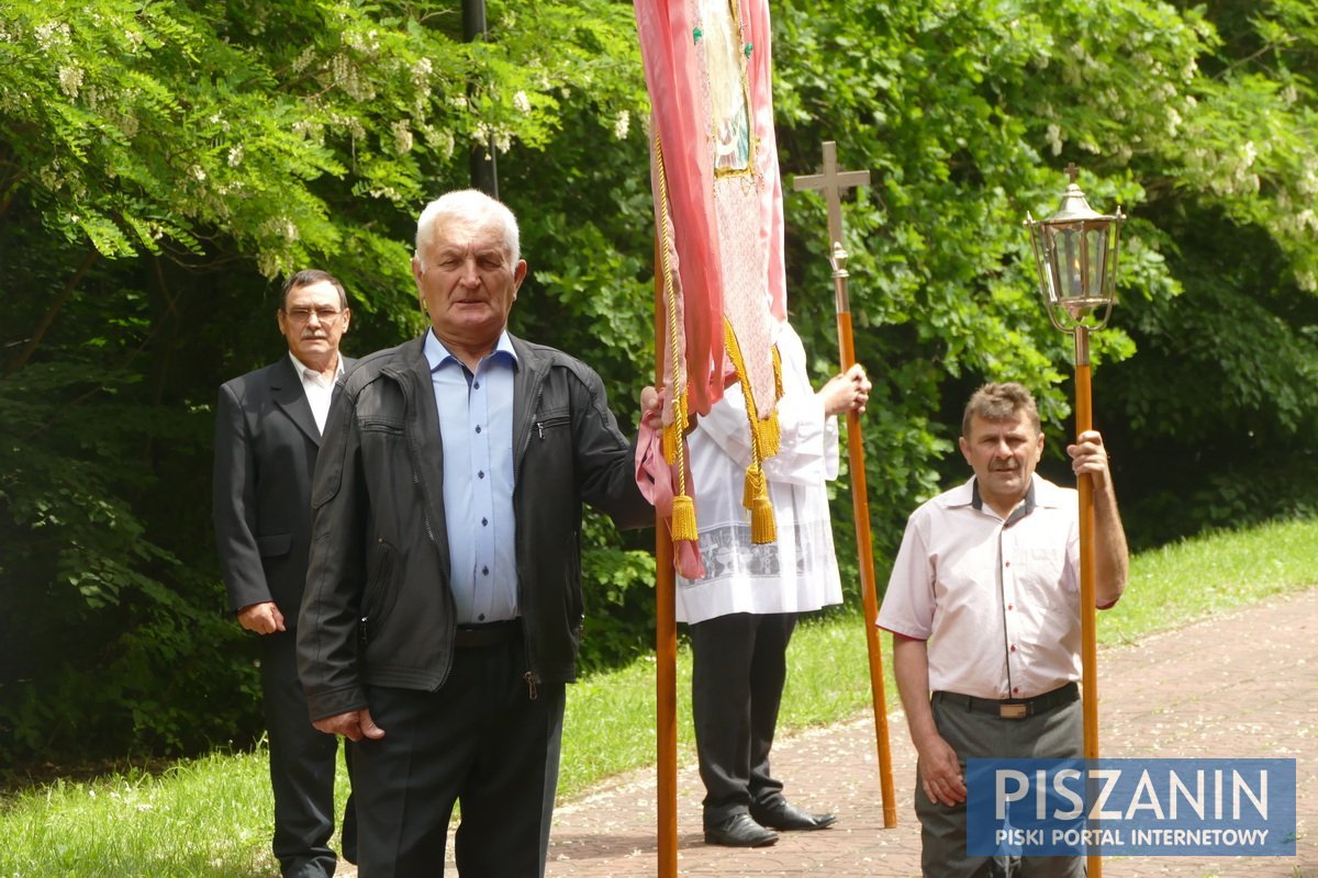 Boże Ciało - uroczysta procesja w Kociołku Szlacheckim