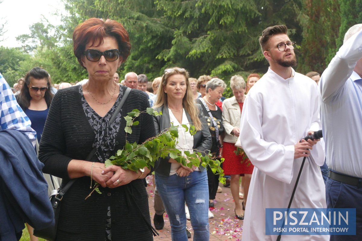 Boże Ciało - uroczysta procesja w Kociołku Szlacheckim